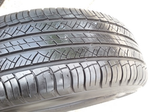 ขายยาง215/65/16 ปี 0213 MICHERLIN LATITUDE 4 เส้น ขายยาง215/65/16 ปี 0213 MICHERLIN LATITUDE 4 เส้น