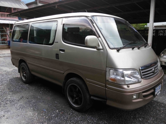 รถตู้ Toyota Super Custom ตัวนอกช่วงสั้นแท้ เครื่อง2RZ โฉมตาเพชร เกียร์ออโต้ ติดแก๊สหัวฉีดแล้ว