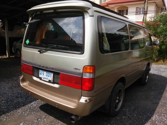 รถตู้ Toyota Super Custom ตัวนอกช่วงสั้นแท้ เครื่อง2RZ โฉมตาเพชร เกียร์ออโต้ ติดแก๊สหัวฉีดแล้ว