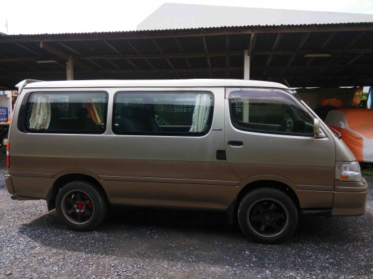 รถตู้ Toyota Super Custom ตัวนอกช่วงสั้นแท้ เครื่อง2RZ โฉมตาเพชร เกียร์ออโต้ ติดแก๊สหัวฉีดแล้ว