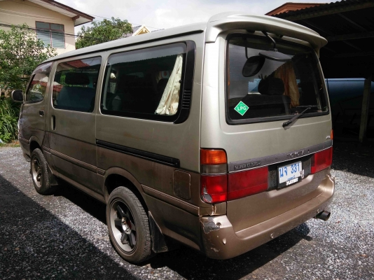 รถตู้ Toyota Super Custom ตัวนอกช่วงสั้นแท้ เครื่อง2RZ โฉมตาเพชร เกียร์ออโต้ ติดแก๊สหัวฉีดแล้ว