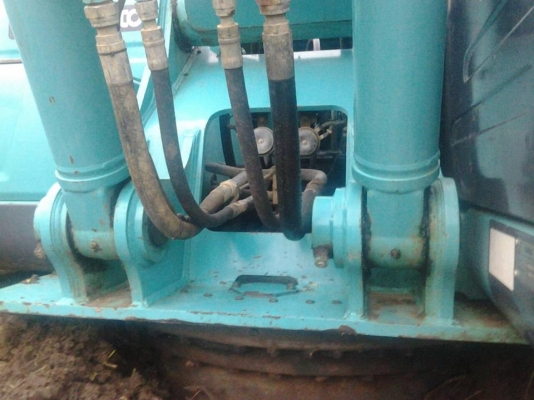 ต้องการขายด่วน รถแมคโค KOBELCO  SK200-8 Super Yn 12