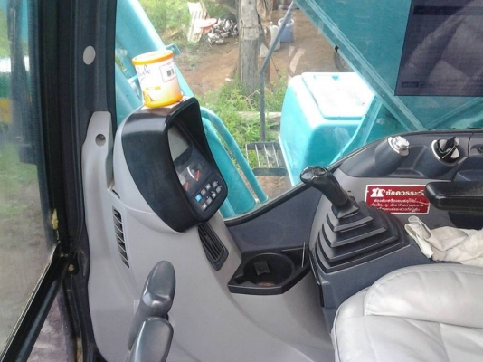 ต้องการขายด่วน รถแมคโค KOBELCO  SK200-8 Super Yn 12