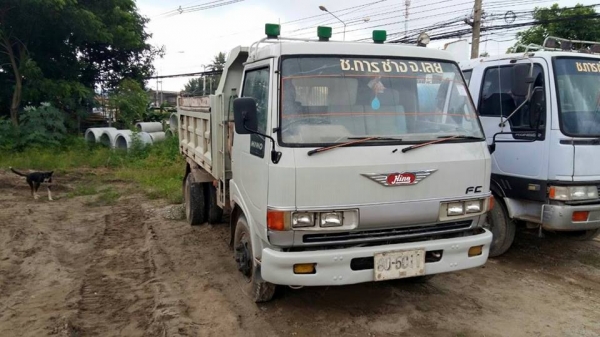 ขายดั้มHINO FC2W ปี37 เครื่องWO4D 120แรง สภาพพร้อมใช้งาน เอกสารพร้อมโอน สนใจโทร 090-8588220คุณนะ 093-3258446คุณบิว หรือเข้าดูสินค้าอื่นๆได้ที่ www.truck.in.th/498 หรือเพจFacebook ณรงค์ ซื้อขายรถมือสอง (เว็บไซต์ส่วนตัว) หรือFacebook ตลาดรถมือสอง คุณนะ