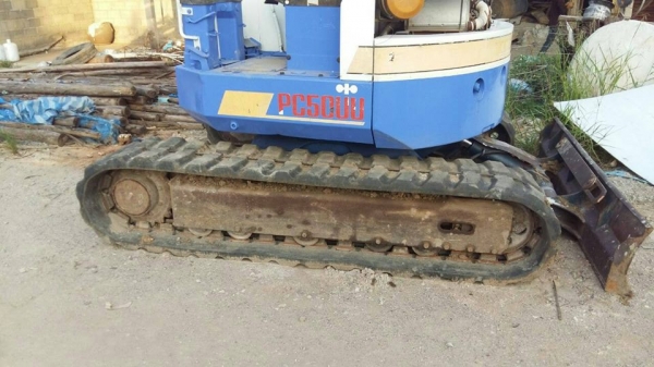 ขายแบคโค KOMATSU PC50UU ทำงานได้ทุกระบบ สนใจโทร 090-8588220คุณนะ 093-3258446คุณบิว หรือเข้าดูสินค้าอื่นๆได้ที่ www.truck.in.th/498 หรือเพจFacebook ณรงค์ ซื้อขายรถมือสอง (เว็บไซต์ส่วนตัว) หรือFacebook ตลาดรถมือสอง คุณนะ