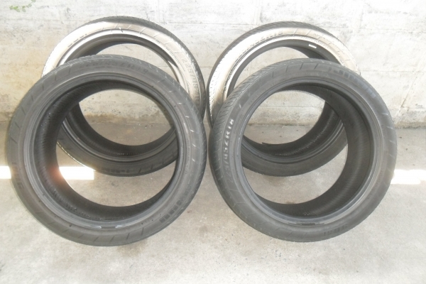 ยาง 225/45ZR18ปี13 สวยๆ 4 เส้น ราคา 3700 บาท