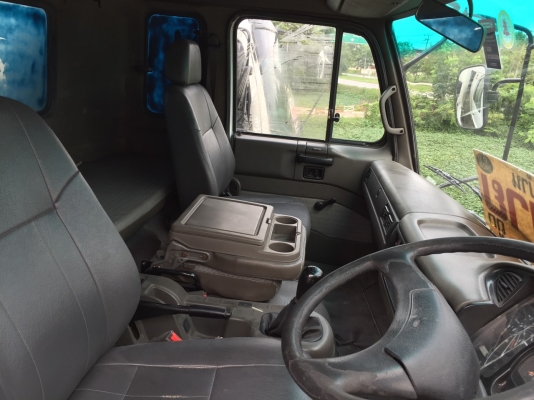 NISSAN  UD ปี 48   216 แรง  ท้ายลิฟต์  ราคา  650,000 บาท