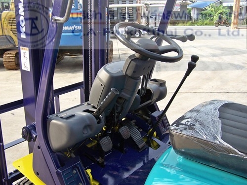 ขาย รถโฟล์คลิฟท์ KOMATSU รุ่น FG15LC-16