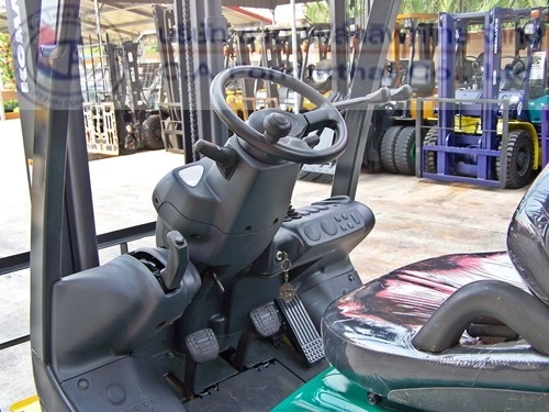 ขาย  รถโฟล์คลิฟท์ KOMATSU รุ่น FG15T-18