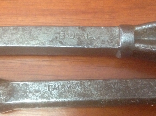 ขายไขควงปากแบนเหล็กโบราณด้ามมะเฟือง Vintage Fairmount &amp; Vintag Buhl ขนาดยาว 9.5" ปากไขควงกว้าง 3/8" และ 1/2"ขายตัวละ