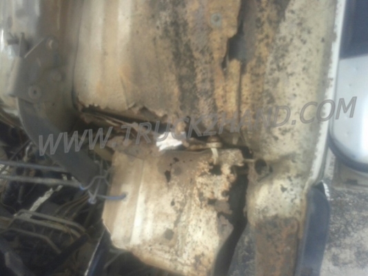 HINO 6 ล้อ ดูโทร่ เป็นพื้นเรียบท้ายลาด 4 สูบ เทอรโบ 135 แรงม้า