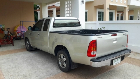 ขายวีโก้ตัวGปี07เครื่อง2.5สวยๆครับ