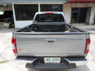 ISUZU D MAX HI-LANDER 3.0 CAB MT ปี 2005 รถสวยพร้อมใช้  T.086-527-9533
