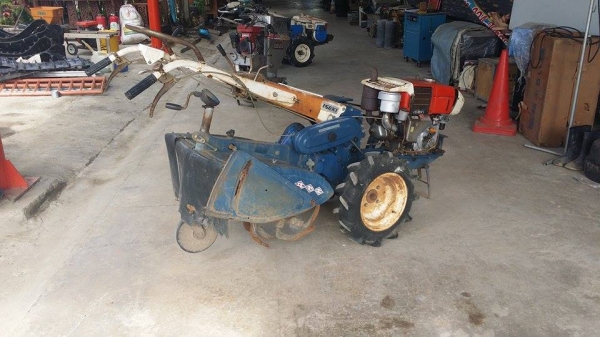 รถไถเดินตาม  ISEKI   รุ่น SS70C ขนาด 7 แรง  เก่าญี่ปุ่น  เครื่องยนต์ติดง่าย  สภาพดีพร้อมใช้งาน