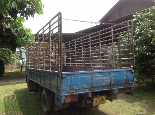 ขาย 6 ล้อ NPR-110  คอกเหล็กอยาว 5 เมตร รถจดประกอบ