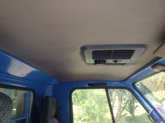 ขาย 6 ล้อ NPR-110  คอกเหล็กอยาว 5 เมตร รถจดประกอบ