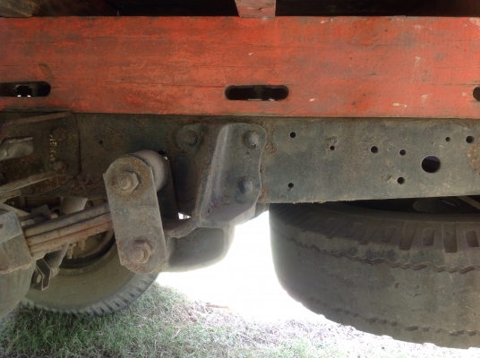 ขาย 6 ล้อ NPR-110  คอกเหล็กอยาว 5 เมตร รถจดประกอบ