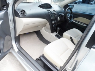 TOYOTA VIOS 1.5 AUTO ปี 2009 รถสวยพร้อมใช้ จัดไฟแนนซ์ได้ T.086-527-9533