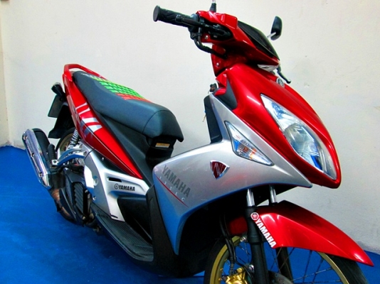 nouvo Eliganc 135cc. สี แดงเทา รถเดือน สิงหาคม ปี 51 ราคาเบาๆ แถม 3 รายการ