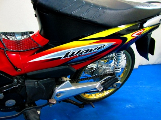 wave 125 s คาร์บู รุ่นอมตะ ( สต๊าทมือ ) สีดำแดง เครื่องเดิมๆจากศูนย์ สภาพแห้งๆ ระบบไฟไมล์เดิมใช้ได้ปรกติทุกอย่าง 22900