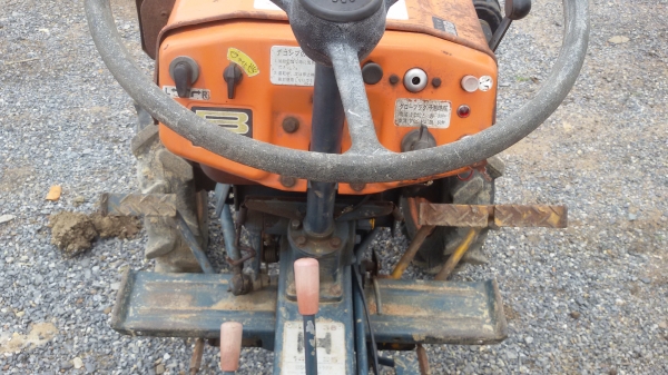 ขายB5000เก่านอกยังไม่เคยใช่ในไทย100\%