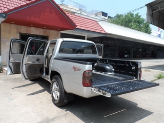 TOYOTA TIGER 2.5 D4D 4DR SPORT CRUISER E MT ปี 2003 จัดไฟแนนซ์ได้ ไม่ต้องมีคนค้ำ T.086-527-9533 TOYOTA TIGER 2.5 D4D 4DR SPORT CRUISER E MT ปี 2003 จัดไฟแนนซ์ได้ ไม่ต้องมีคนค้ำ T.086-527-9533