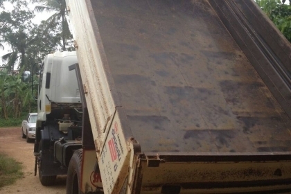 หกล้อ อีซูชุ FTR 240ปี56 ดั้มสามมิตร รถสวยจัดสภาพนางฟ้าเดิมบางทั้งคัน ใช้งานน้อยอวิ่ง8หมื่น ทะเบียนพร้อมโอน