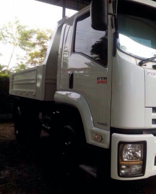 หกล้อ อีซูชุ FTR 240ปี56 ดั้มสามมิตร รถสวยจัดสภาพนางฟ้าเดิมบางทั้งคัน ใช้งานน้อยอวิ่ง8หมื่น ทะเบียนพร้อมโอน