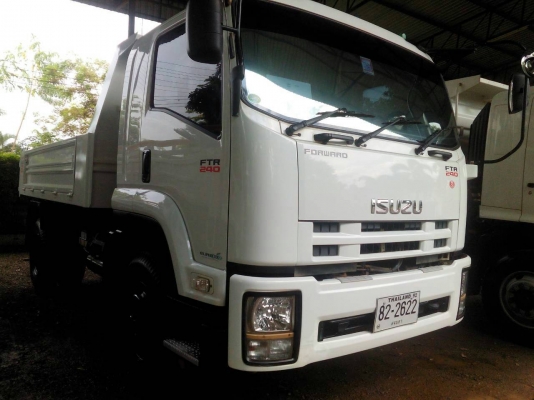 หกล้อ อีซูชุ FTR 240ปี56 ดั้มสามมิตร รถสวยจัดสภาพนางฟ้าเดิมบางทั้งคัน ใช้งานน้อยอวิ่ง8หมื่น ทะเบียนพร้อมโอน