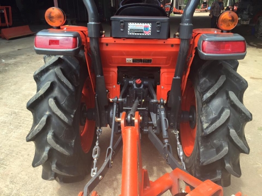 ขายรถไถ Kubota L3608(4WD) พร้อมใบมีดและผานพรวนช้าง รถพร้อมใช้งาน