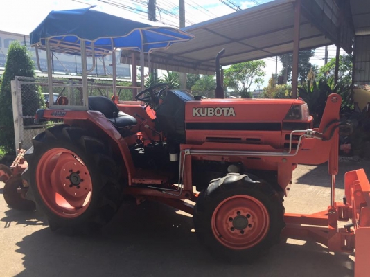 ขายรถไถ Kubota L2605 (4WD) รถ2เพลา พร้อมใบมีดและผานพรวนช้าง รถพร้อมใช้งาน