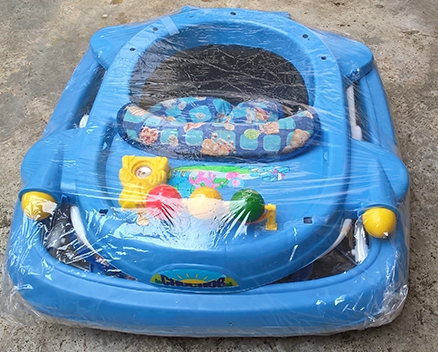 รถหัดเดินสภาพ 95\% ห่อเก็บไว้ไม่ได้ใช้งาน