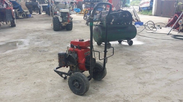 ปั๊มฉีดน้ำแรงดันเก่าญี่ปุ่น ARIMITSU รุ่น KF24G-X   ขนาด 2.4 แรง สภาพดี