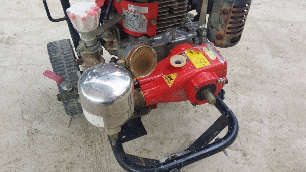 ปั๊มฉีดน้ำแรงดันเก่าญี่ปุ่น ARIMITSU รุ่น KF24G-X   ขนาด 2.4 แรง สภาพดี