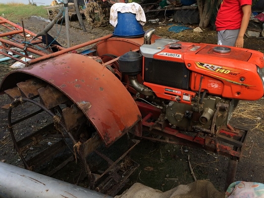 ขายรถไถเดินตามธนกิจวงล้อ32นิ้วใบ5 พร้อมเครื่องrt140 0923258024