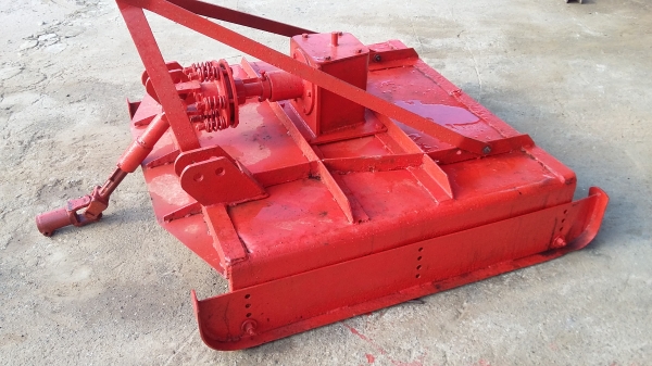 ขอบคุณเสี่ย สาคร จ.เชียงไหม่ครับ ขายตัวตัดหญ้า ขนาด1.10 ม. ใส่กับรถไถนั่งขับ สภาพสวย พร้อมใช้งาน ขอบคุณเสี่ย สาคร จ.เชียงไหม่ครับ ขายตัวตัดหญ้า ขนาด1.10 ม. ใส่กับรถไถนั่งขับ สภาพสวย พร้อมใช้งาน