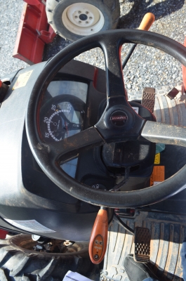 สยามอินเตอร์ เปิดประมูลรถแทรกเตอร์ยี่ห้อ YANMAR รุ่น EF393 17 ตุลานี้