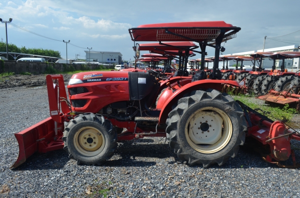 สยามอินเตอร์ เปิดประมูลรถแทรกเตอร์ยี่ห้อ YANMAR รุ่น EF393 17 ตุลานี้