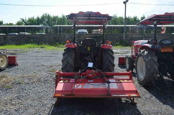 สยามอินเตอร์ เปิดประมูลรถแทรกเตอร์ยี่ห้อ YANMAR รุ่น EF393 17 ตุลานี้