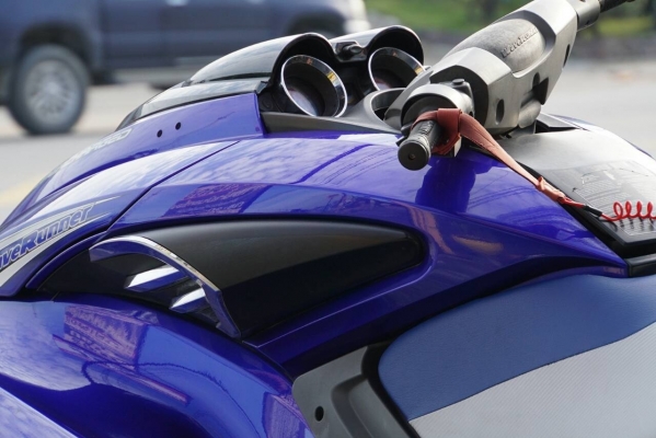 yamaha FZR สภาพพร้อมใช้  เครื่อง160hp.  แสนหกหมื่นห้า