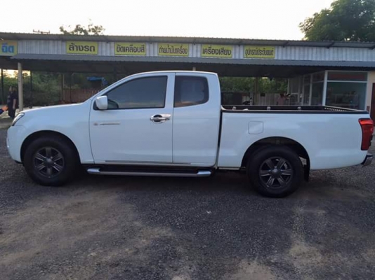 ขายดาว์น all new isuzu dmax 2.5s ปี2013ราคา180000