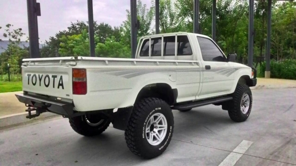 ขายYn 106 ปี1996 สีขาว ขายYn 106 ปี1996 สีขาว