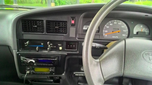 ขายYn 106 ปี1996 สีขาว ขายYn 106 ปี1996 สีขาว