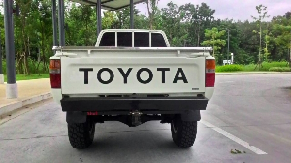 ขายYn 106 ปี1996 สีขาว ขายYn 106 ปี1996 สีขาว