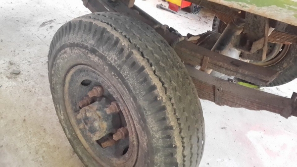 ขายอีแต๋น6ล้อ เครื่องKRT140แรง แชชซีสวยเกียร์ใหญ่ เอกสารเล่มทะเบียน พร้อมวิ่งใช้งาน