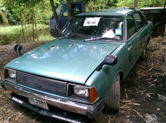 nissan sunny  ff 1.3 ปี 1988 แนวเรโทร