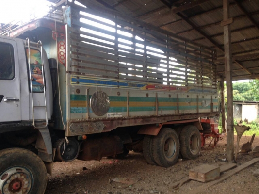 สิบล้อ ฮีโน่ FM 2KNMD 260hp 2เพา ดั้มมีเนียมค็อกเกษตร สภาพดีสวยบางเดิมพร้อมใช้งาน เล่มทะเบียนพร้อมโอน ราคา 1,190,000บ ต่อรอง ครับ