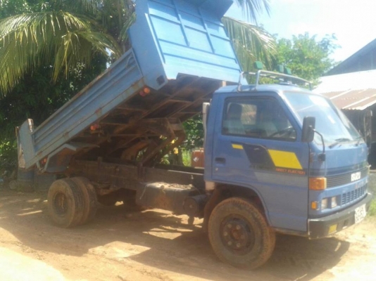 ขาย6ล้อดัมพ์5คิวอีซูซุNPR115 ช่วงล่างFหน้า หลัง แชชซีสวย เครื่องดี เอกสารเล่มทะเบียนพร้อม วิ่งงานประจำ