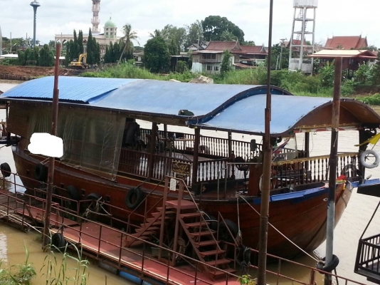 ขายเรือไม้สักท่องเที่ยว ร้อนเงิน สภาพพร้อมใช้งาน  ขนาดใหญ่ ราคาถูก สนใจ 0898961478