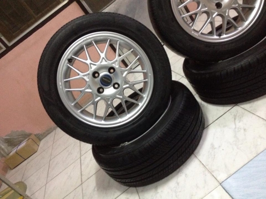 ขายแม็กขอบ15 พร้อมยาง 4รู100 ลายBBS ยางDeestone1คู่195 55 15ปี14 Thunderer1คู่ 195 55 15ปี10 ราคา5000บาท โทร0924462525โส ขายแม็กขอบ15 พร้อมยาง 4รู100 ลายBBS ยางDeestone1คู่195 55 15ปี14 Thunderer1คู่ 195 55 15ปี10 ราคา5000บาท โทร0924462525โส